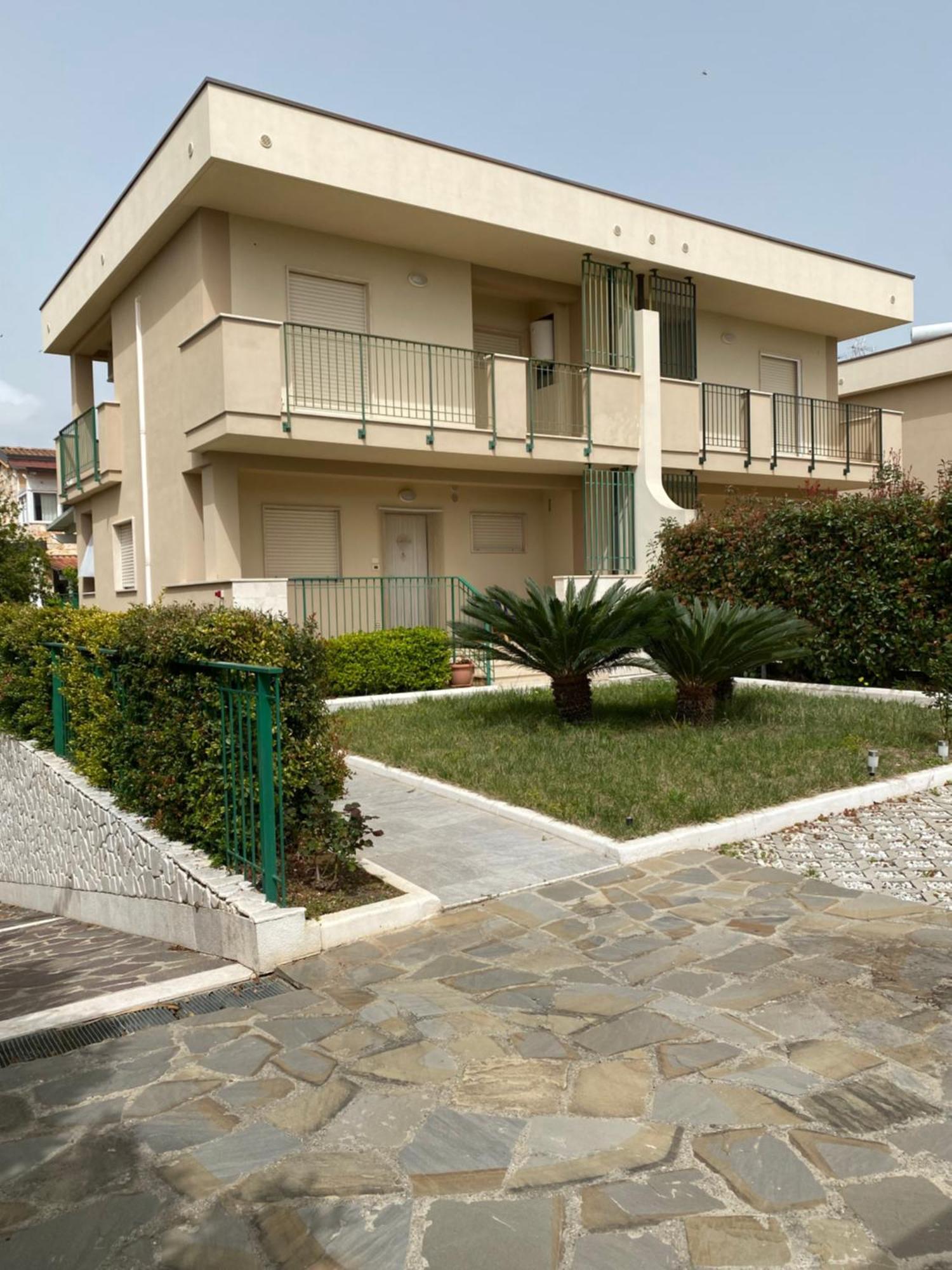 Appartamento In Villa A โปลิโกโร ภายนอก รูปภาพ